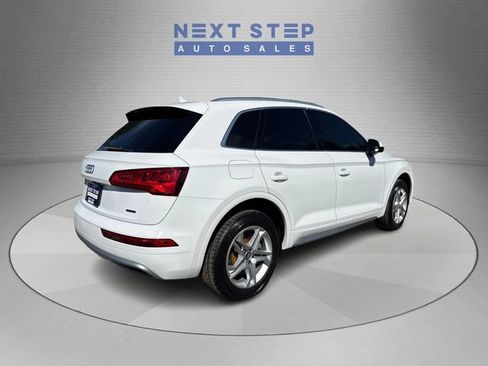 Used 2019 Audi Q5 2.0T Premium w/ Convenience Package AWD/4WD image 8