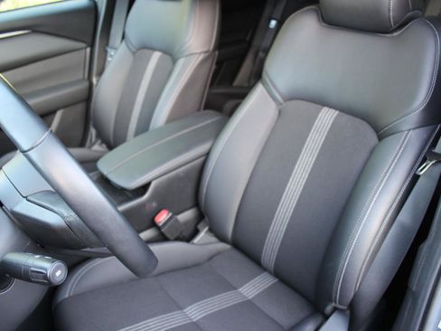 Used 2025 MAZDA CX-50 AWD 2.5 S w/ Preferred Package image 12