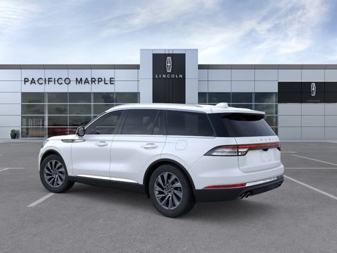 New 2026 Lincoln Aviator AWD image 4