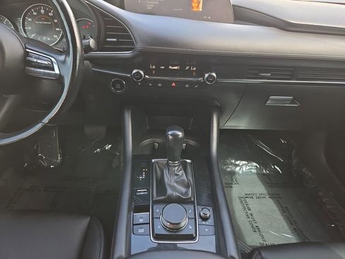 Used 2022 MAZDA MAZDA3 s image 12