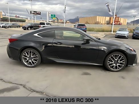 Used 2018 Lexus RC 300 AWD image 4