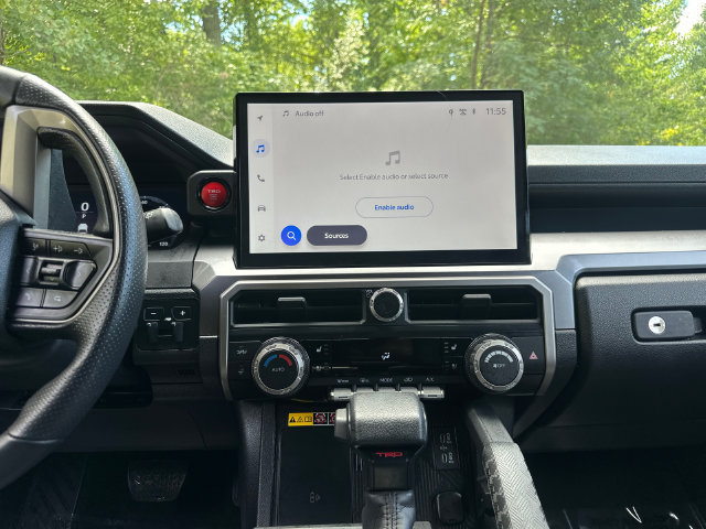 Certified 2025 Toyota 4Runner TRD Off-Road Premium w/ Tow Technology Package AWD/4WD image 30