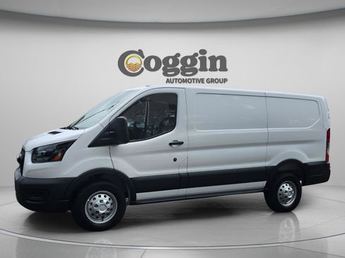 New 2025 Ford Transit 250 Low Roof AWD image 1