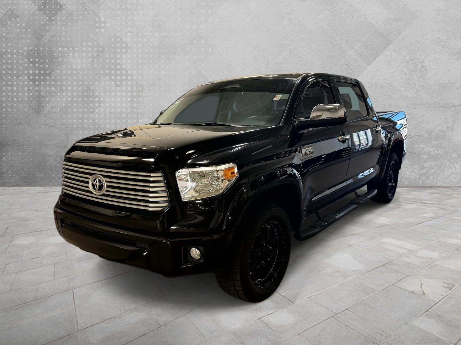 Used 2017 Toyota Tundra Platinum AWD/4WD image 3