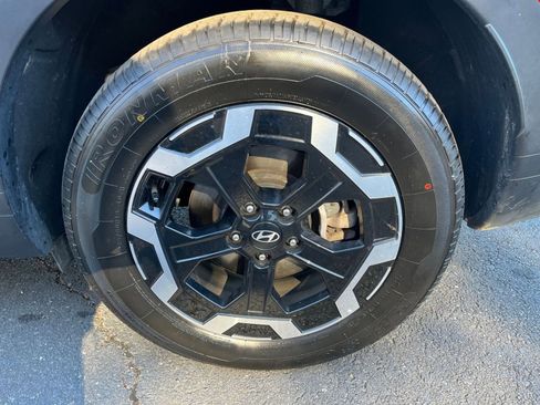 Used 2025 Hyundai Santa Fe SEL image 25