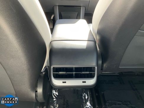 Used 2019 Tesla Model 3 Long Range image 33