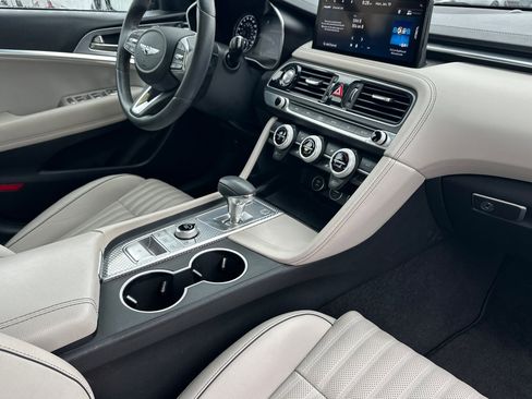 Used 2022 Genesis G70 3.3T w/ Sport Advanced Package image 15