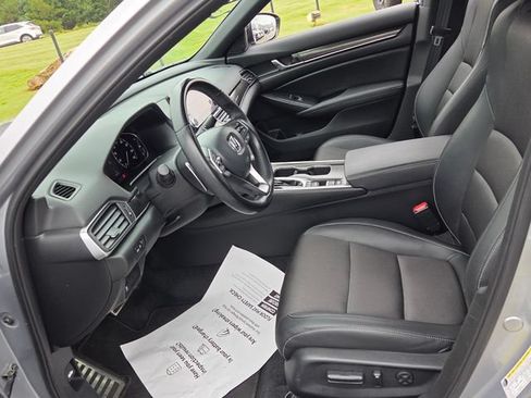 Used 2022 Honda Accord Sport image 5