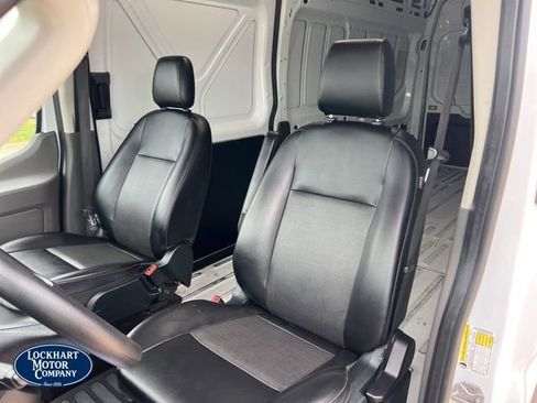 Used 2023 Ford Transit 250 148 High Roof Extended image 12