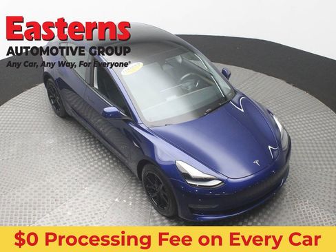 Used 2023 Tesla Model 3 Standard Range RWD image 3