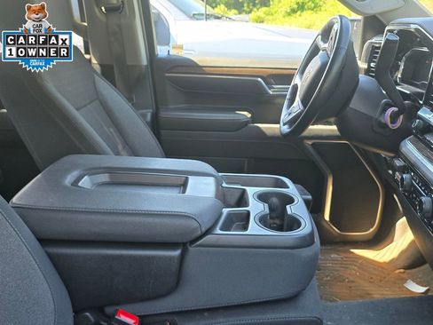 Used 2024 Chevrolet Silverado 1500 LT w/ Z71 Off-Road Package AWD/4WD image 10