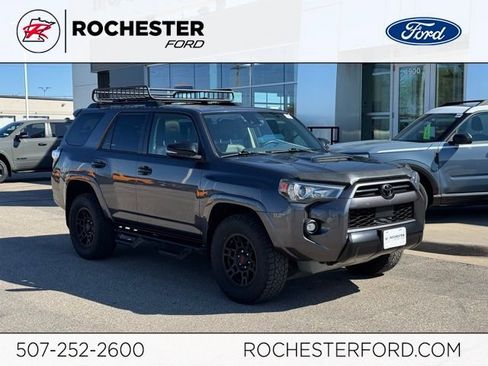 Used 2021 Toyota 4Runner Venture w/ Moonroof Package AWD/4WD image 1
