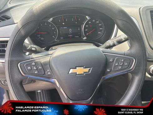 Certified 2024 Chevrolet Equinox LS w/ LS Convenience Package FWD image 17