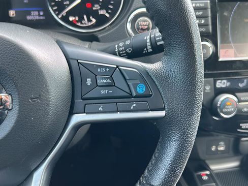 Used 2020 Nissan Rogue SL AWD/4WD image 12