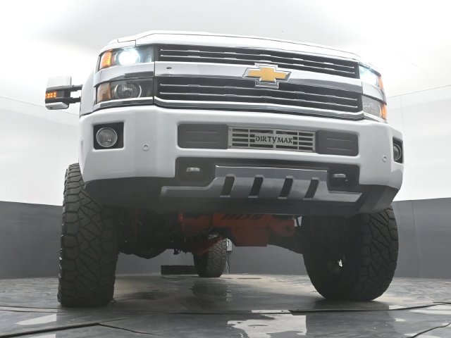 Used 2018 Chevrolet Silverado 2500 High Country w/ Duramax Plus Package AWD/4WD image 42