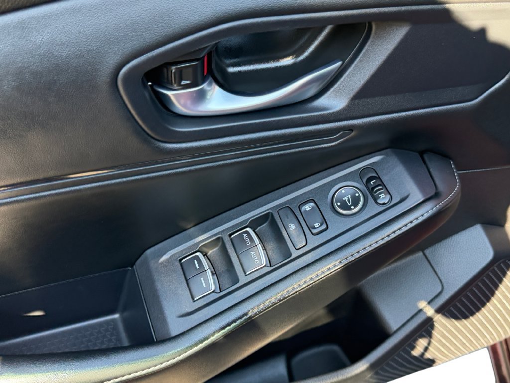 Used 2025 Honda Accord Sport image 15