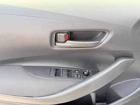 Used 2023 Toyota Corolla LE image 14
