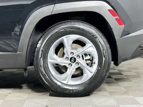 Certified 2024 Hyundai Tucson SE FWD image 29