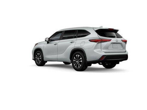 New 2026 Toyota Highlander XLE image 6