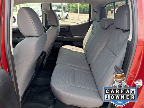 Used 2023 Toyota Tacoma SR AWD/4WD image 13