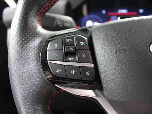 Used 2025 Ford Explorer ST-Line w/ ST-Line Street Pack AWD/4WD image 10