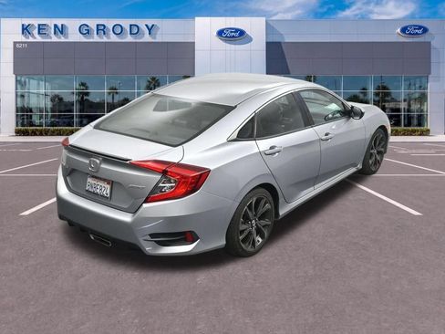 Used 2019 Honda Civic Sport image 17