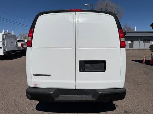 Used 2014 Chevrolet Express 2500 RWD 2500 135 image 8