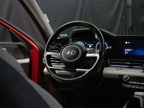 Used 2021 Hyundai Elantra Limited w/ Cargo Package image 14