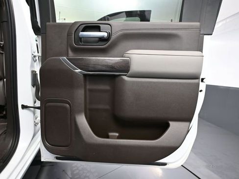 Used 2021 Chevrolet Silverado 2500 LTZ w/ LTZ Premium Texas Edition image 49