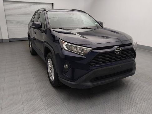 Used 2020 Toyota RAV4 XLE FWD image 14