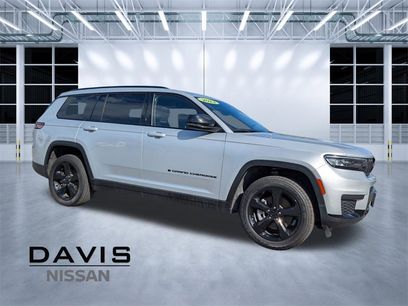 Used 2023 Jeep Grand Cherokee L Laredo