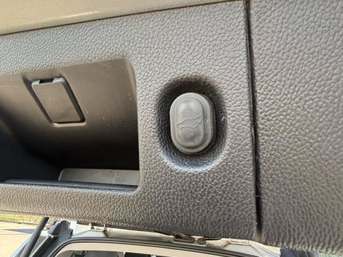 Used 2020 Chevrolet Tahoe LT AWD/4WD image 30