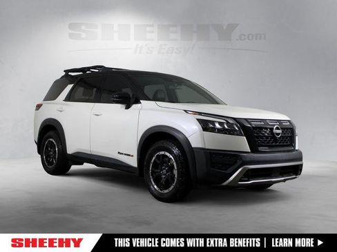 Certified 2024 Nissan Pathfinder Rock Creek image 1