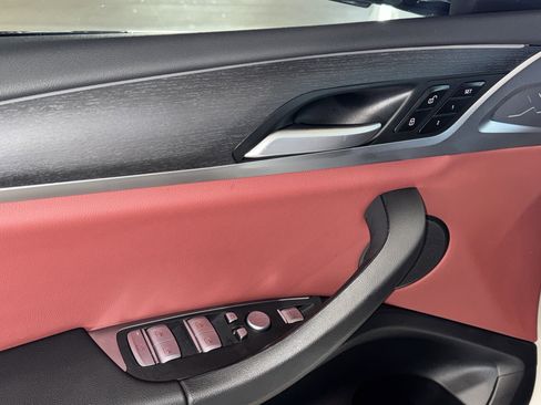 Certified 2024 BMW X3 xDrive30i w/ Premium Package image 18