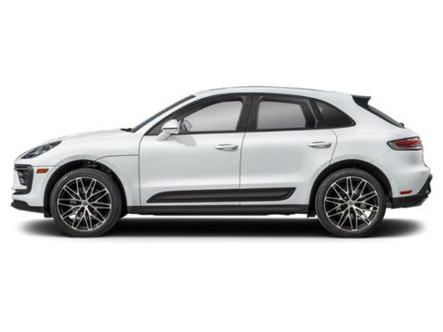 Used 2024 Porsche Macan AWD/4WD image 3