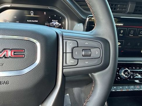 New 2026 GMC Sierra 1500 AT4 w/ AT4 Premium Package AWD/4WD image 32