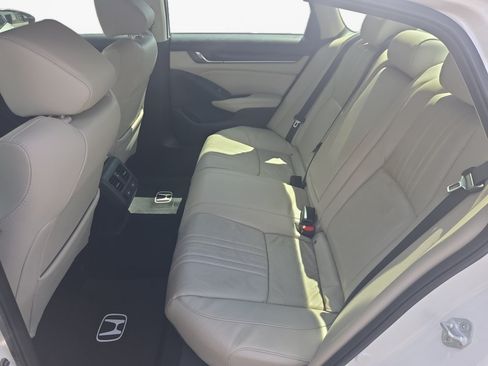 Used 2021 Honda Accord EX-L image 16