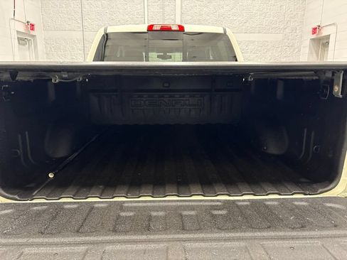 Used 2015 GMC Sierra 1500 Denali AWD/4WD image 6
