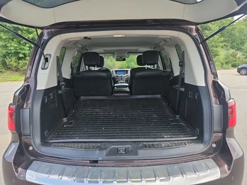 Used 2019 INFINITI QX80 Luxe w/ Proassist Package RWD image 7