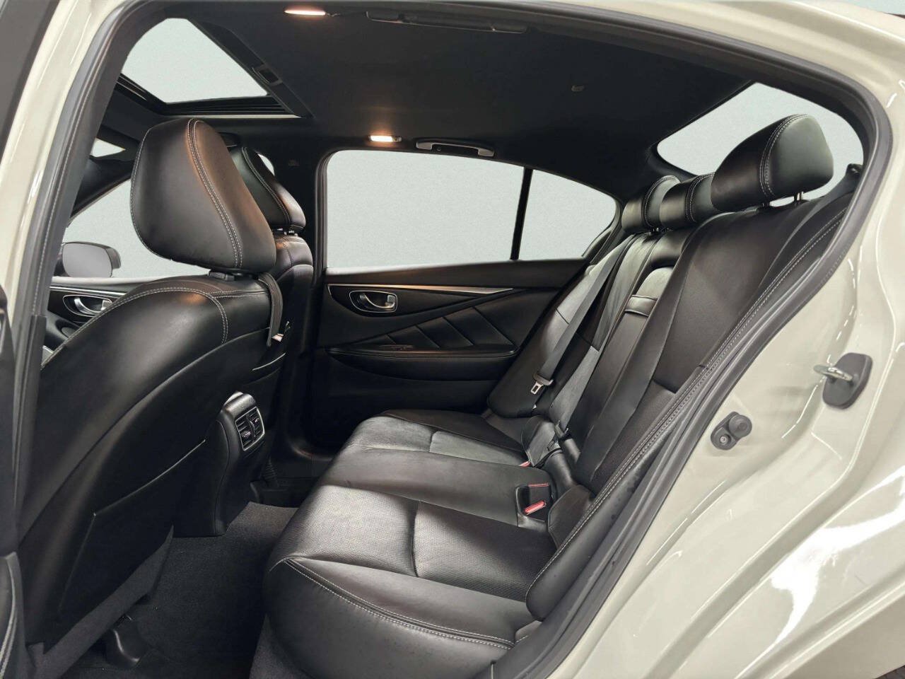 Used 2021 INFINITI Q50 Sensory RWD image 17