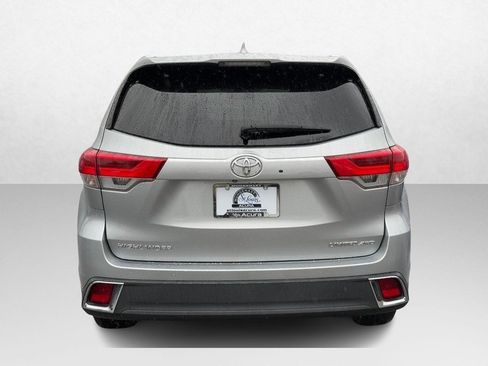 Used 2019 Toyota Highlander Limited image 5