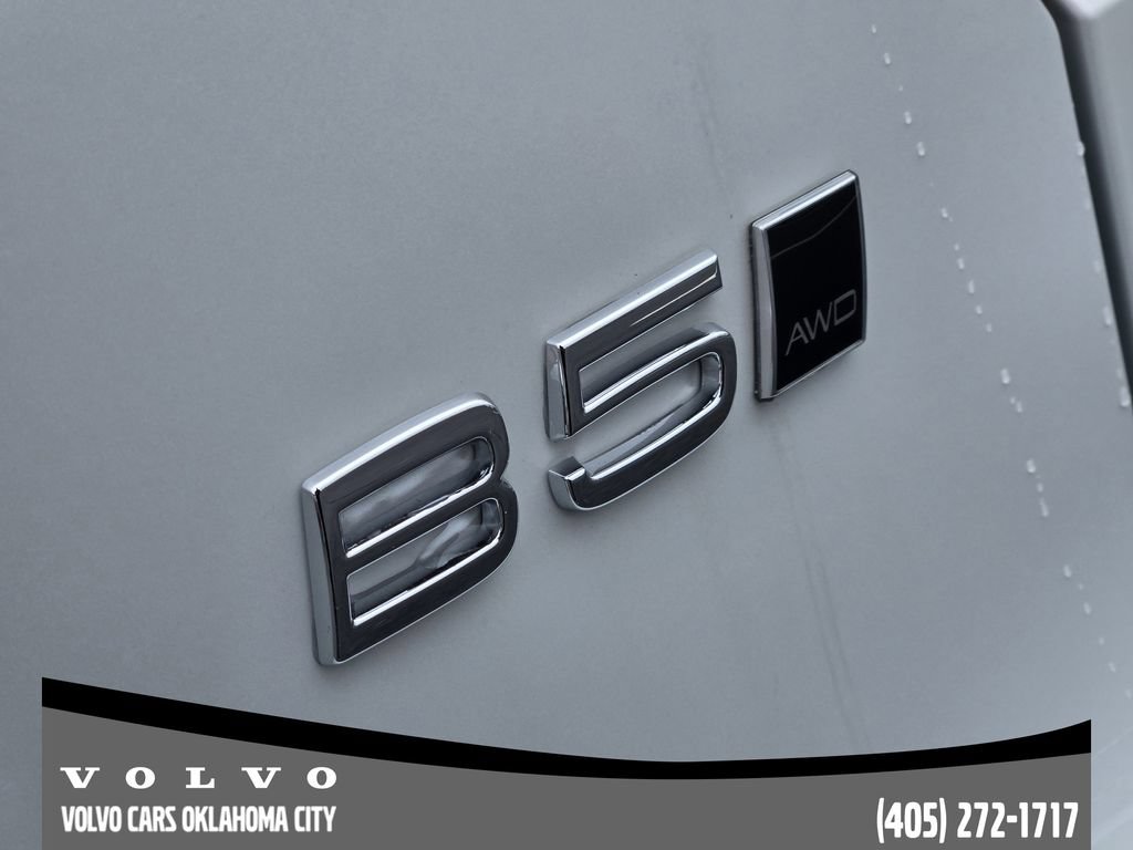 Used 2026 Volvo XC40 B5 Plus w/ Protection Package Premier AWD/4WD image 9