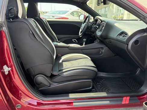 Used 2023 Dodge Challenger R/T w/ Blacktop Package RWD image 17