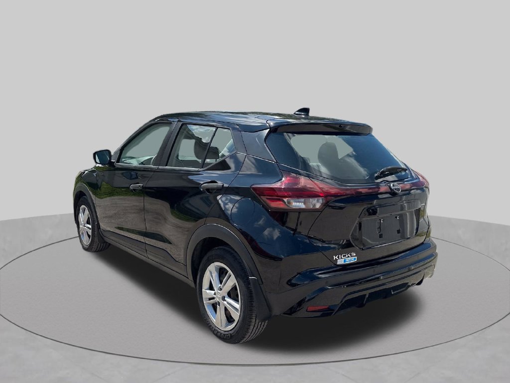 Certified 2022 Nissan Kicks S FWD image 32
