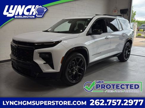 Used 2026 Chevrolet Traverse RS AWD/4WD image 1