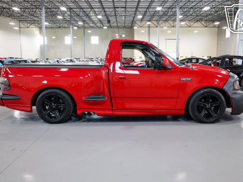 Used 2003 Ford F150 Lightning image 36