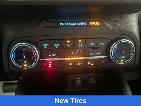 Used 2025 Ford Escape ST-Line Select AWD/4WD image 18