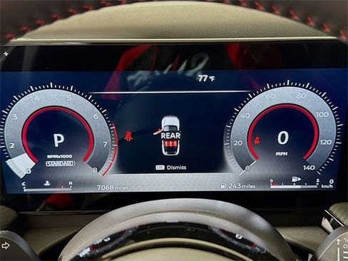 Used 2025 Nissan Kicks SR image 10