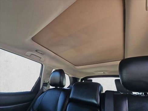 Used 2015 Nissan Pathfinder Platinum w/ Cargo Package image 20