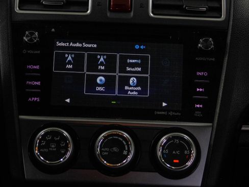 Used 2016 Subaru Crosstrek 2.0i Limited image 14